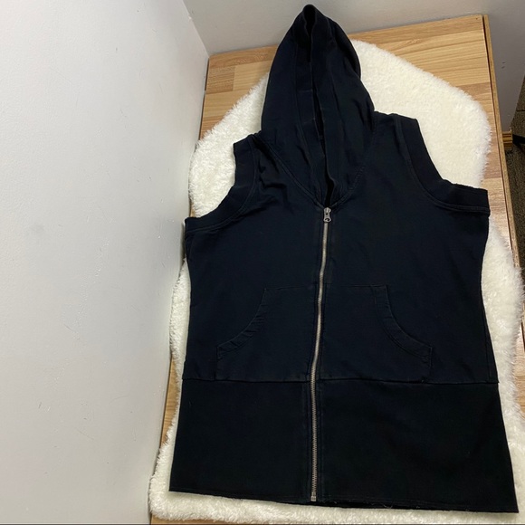 Suzy Sport Hooded Zip up Vest for workout Size XL - Picture 4 of 8